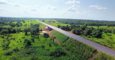 �չ�����������1�Ź�·