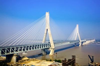 �人�����޳�������